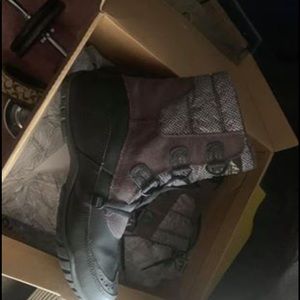 Northface boots